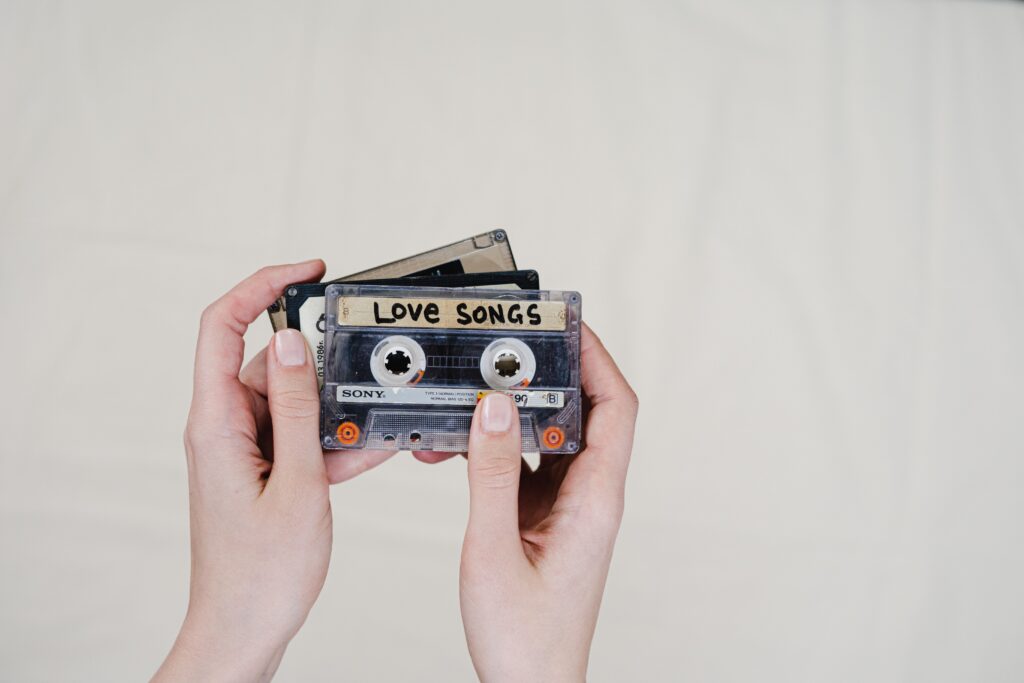 Anne Carol website - mixtape